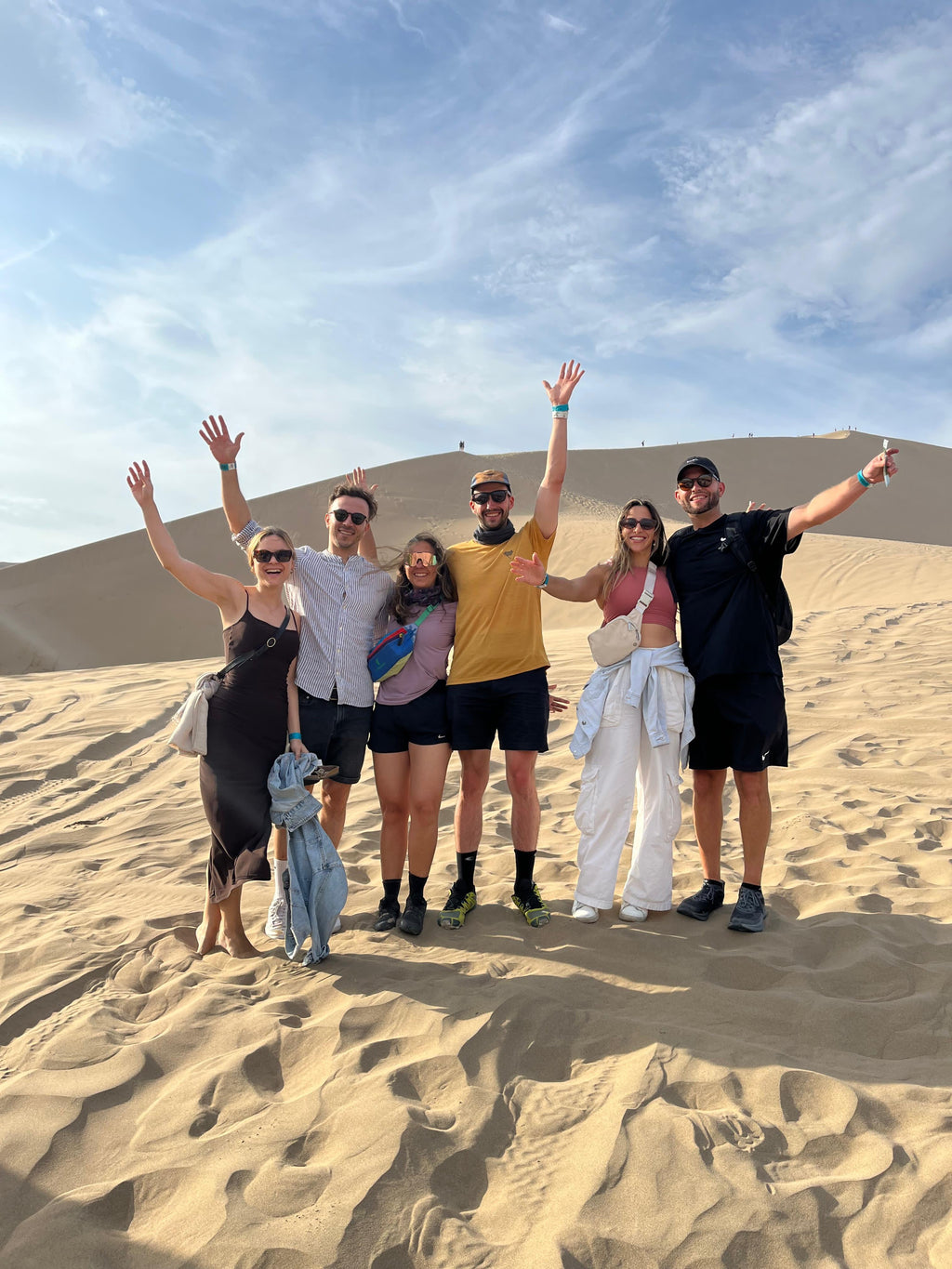 Desde Ica o Huacachina: Sobrevuelo a las Líneas de Nazca y buggy en Huacachina